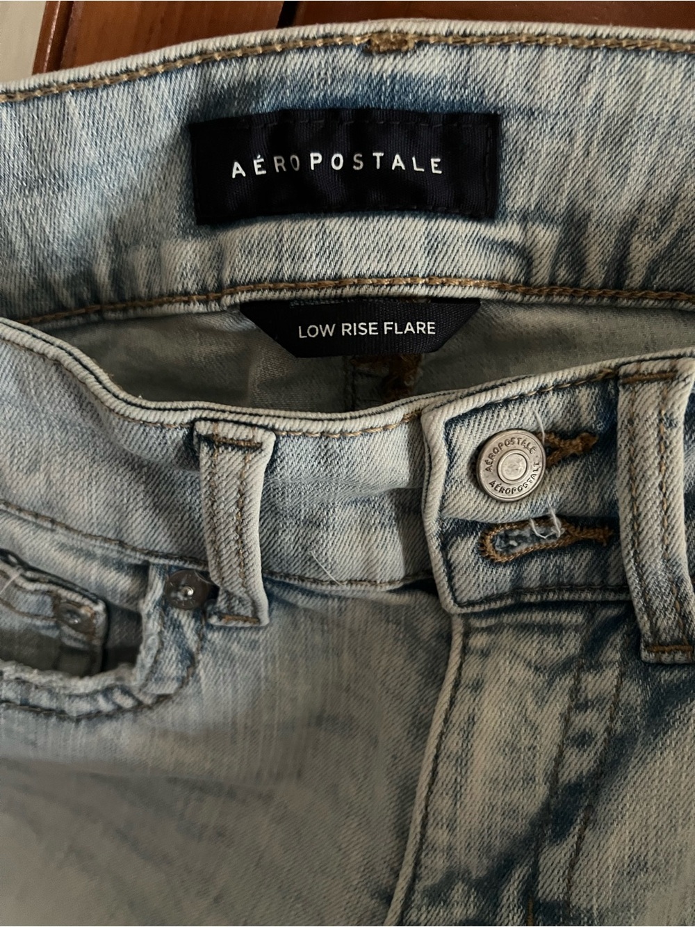 Aeropostale Women's Flared Jeans - Light Wash & Mid Wash Blue - Picture 2 of 6